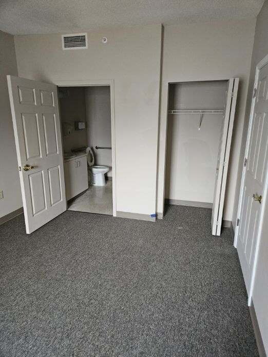 Foto del edificio - 811 W Coomer St