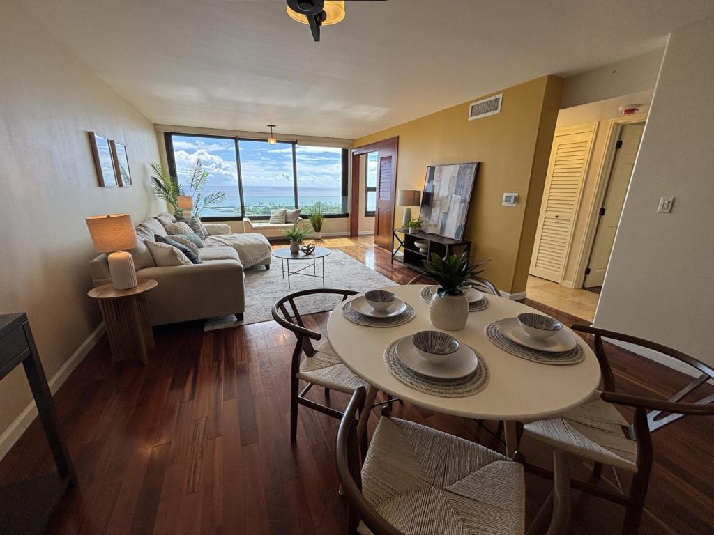 Foto principal - 1600 Ala Moana Blvd