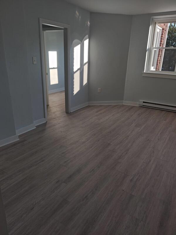 Building Photo - 430 N 64th St