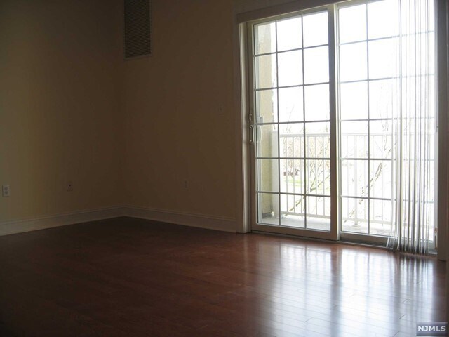 Building Photo - 2411 Windsor Park Ct