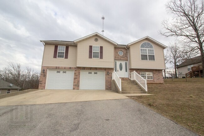 Foto del edificio - 21726 Lindsay Ln