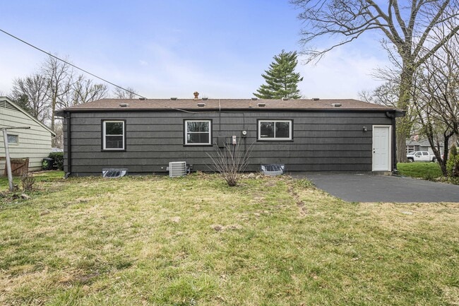 Building Photo - 7109 Conser St