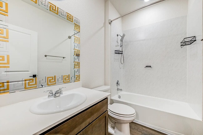Foto del edificio - Room in House on Kristof Dr