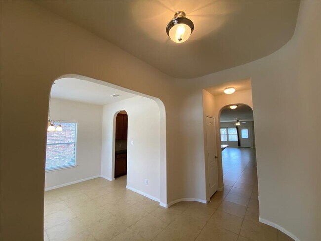 Foto del edificio - 25411 Lisburn Dr