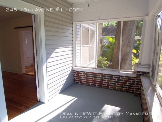 Foto del edificio - 245 13th Ave NE
