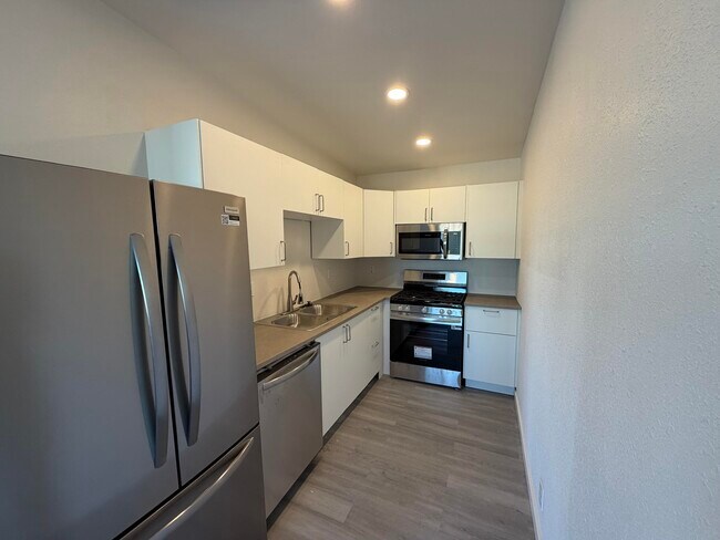 Building Photo - 74033 Gorgonio Dr