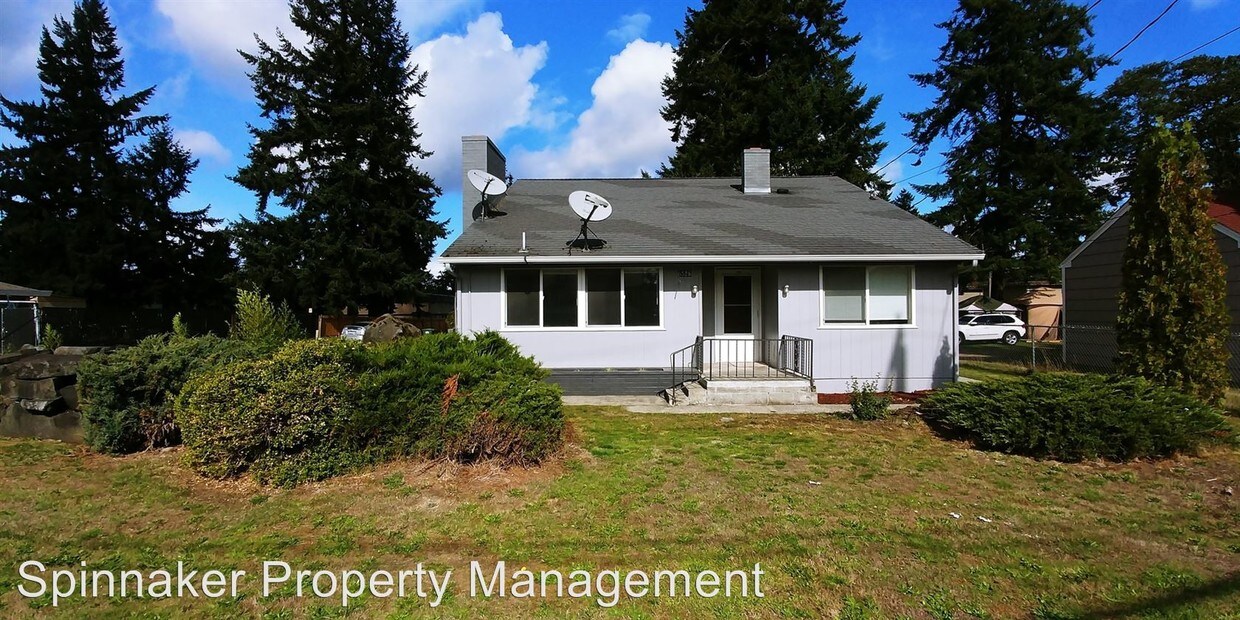 6525 Steilacoom Blvd SW, WA 98499 Room for Rent in WA