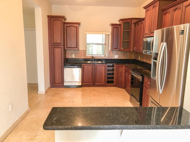Building Photo - 1650 Presidential Way