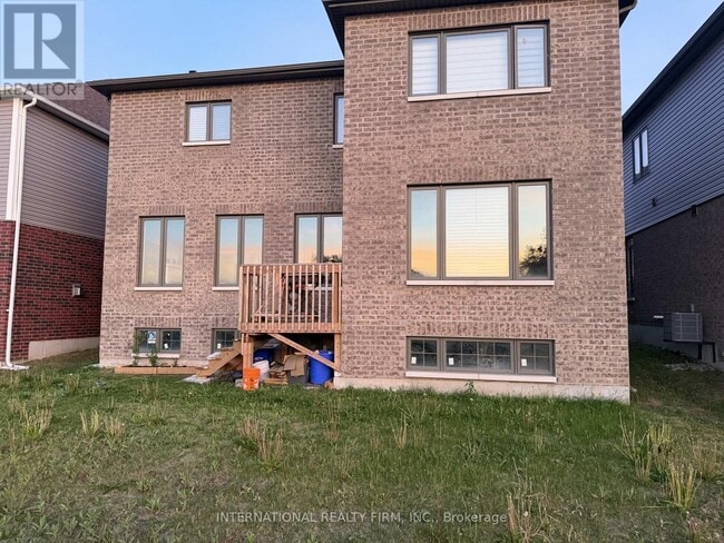 Building Photo - 103 Nottingham Rd