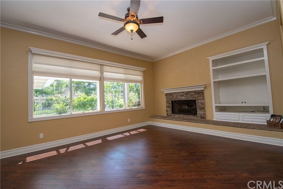 Primary Photo - 23431 Canterbury Way