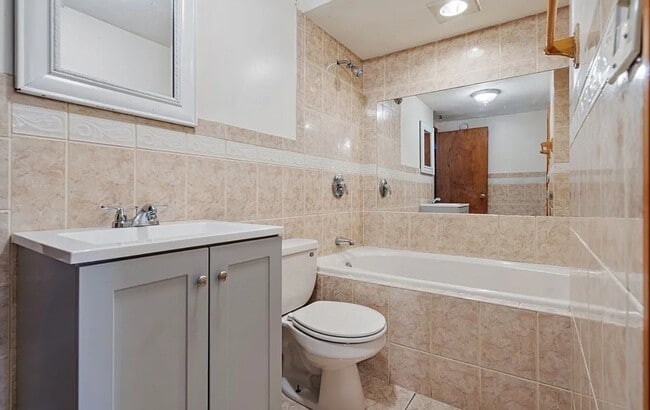 Foto del edificio - 32 Violet St