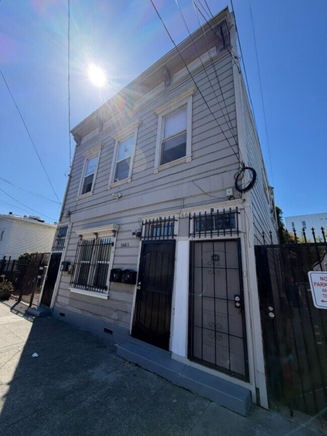 Building Photo - 1665 8th St