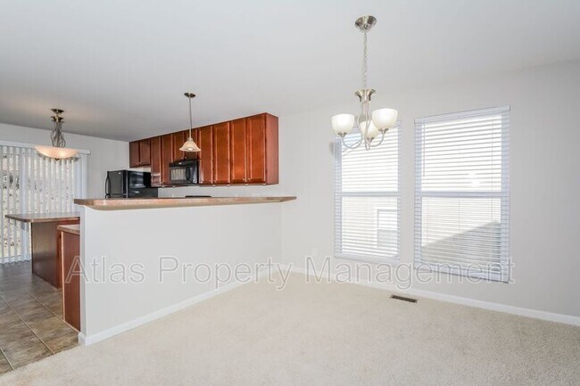 Building Photo - 6573 Buckingham Palace Dr