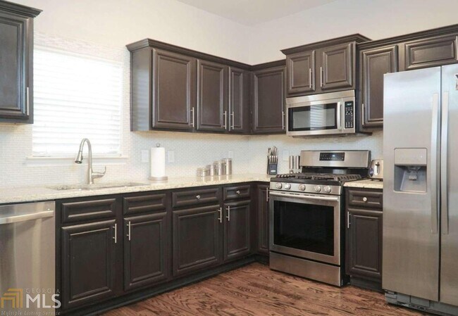 Foto del edificio - 2494 Wingfield Dr SW