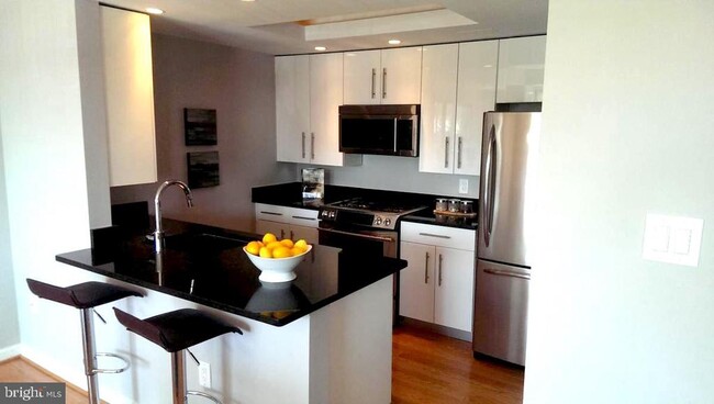 Foto del edificio - 3251 Prospect St NW