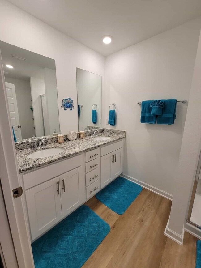 Baño principal - 4209 Lost Bay Dr