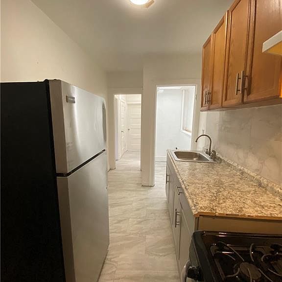 Building Photo - 207 E Prospect Ave, Mount Vernon, NY 10550