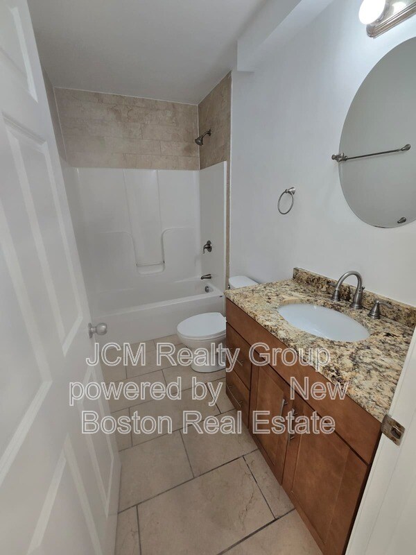 Foto del edificio - 373 Crescent Ave