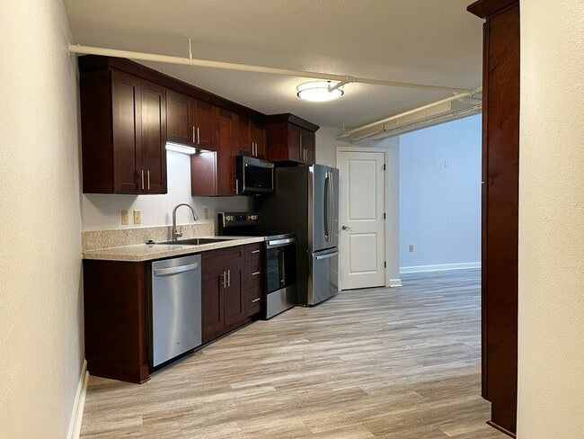 Foto del edificio - 1400 Cumberland St