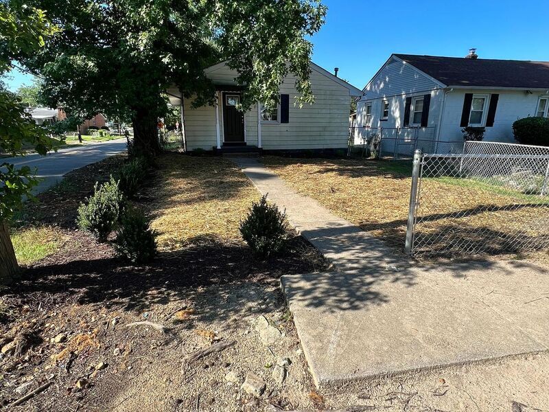 Photo - 409 Bancroft Ave