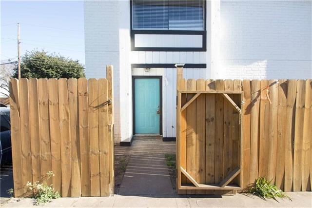 Building Photo - 1911 Hearthstone Dr