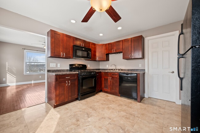 Foto del edificio - 246 S Orchard St