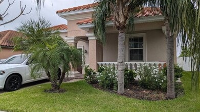 Building Photo - 13152 Green Violet Dr