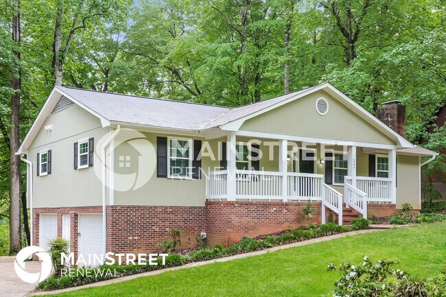 Building Photo - 237 Creekwood Dr