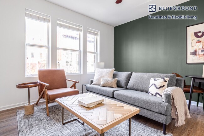 Foto del edificio - 1826 Vernon St NW