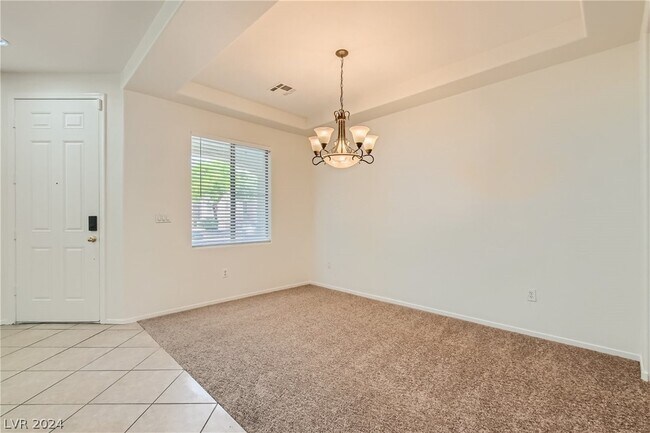 Foto del edificio - 6732 Kyle Stewart Ct