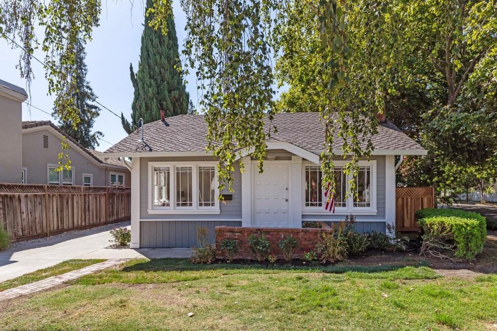 Primary Photo - 1398 Singletary Ave