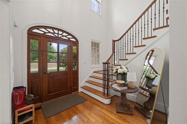 Building Photo - 7517 Henson Forest Dr