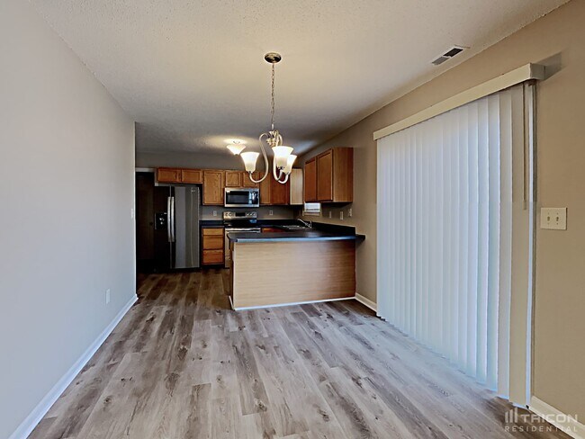 Foto del edificio - 7967 Alamosa Ln