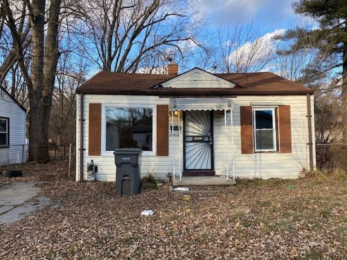 Primary Photo - 2 Bedroom Home In Inkster