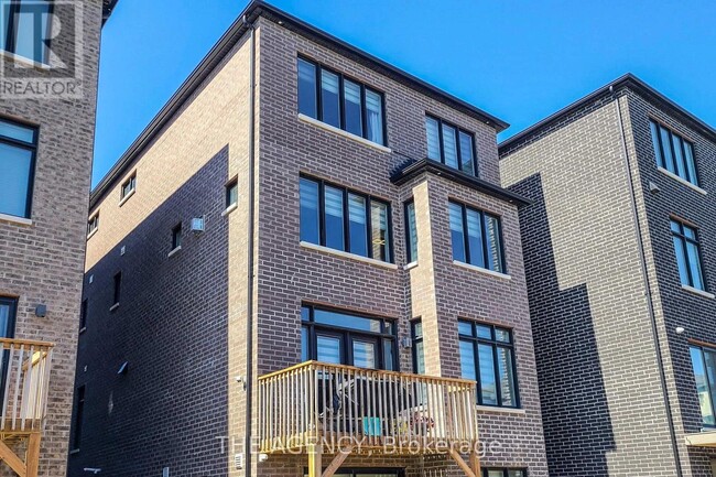 Building Photo - 7 Kipling Grove Ct
