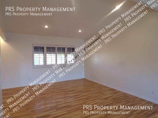 Building Photo - 3333 E Medlock Dr