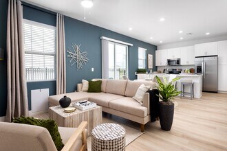 Building Photo - Cyrene at MiraBay