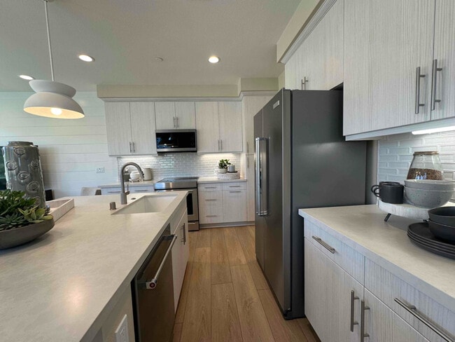 Building Photo - 502 spindle Way