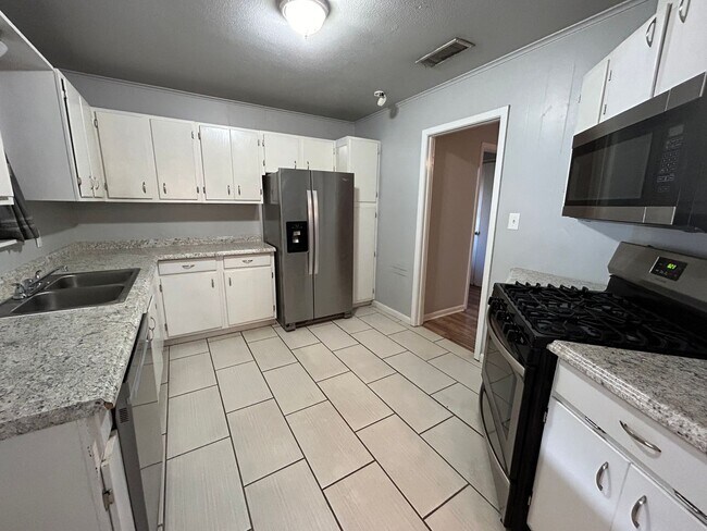 Foto del edificio - Beautiful 3 Bedroom home in Anderson Island