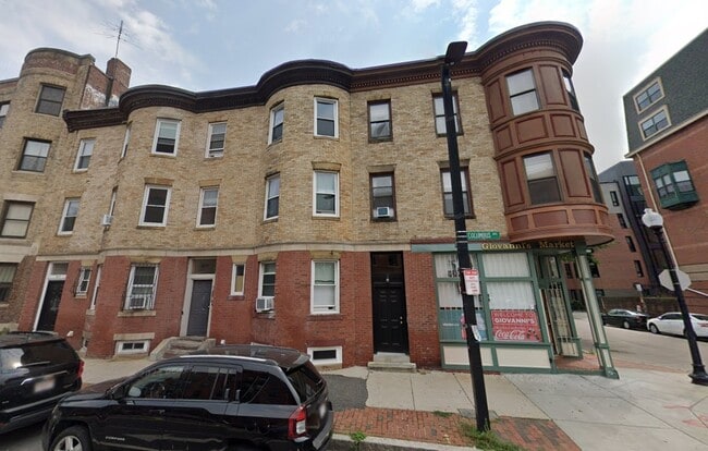 Building Photo - 622 Columbus Ave