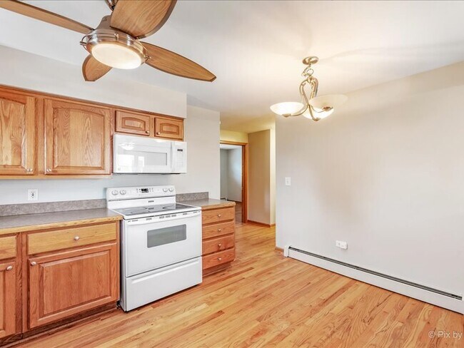 Foto del edificio - 244 S Marion St