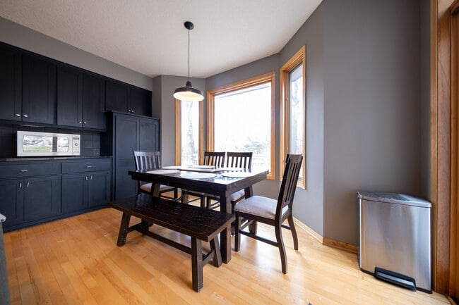 Foto del edificio - 7122 Harrison Hill Trail