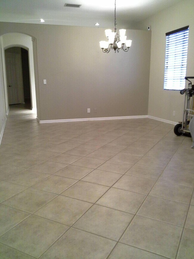 Building Photo - 4091 Plumbago Pl