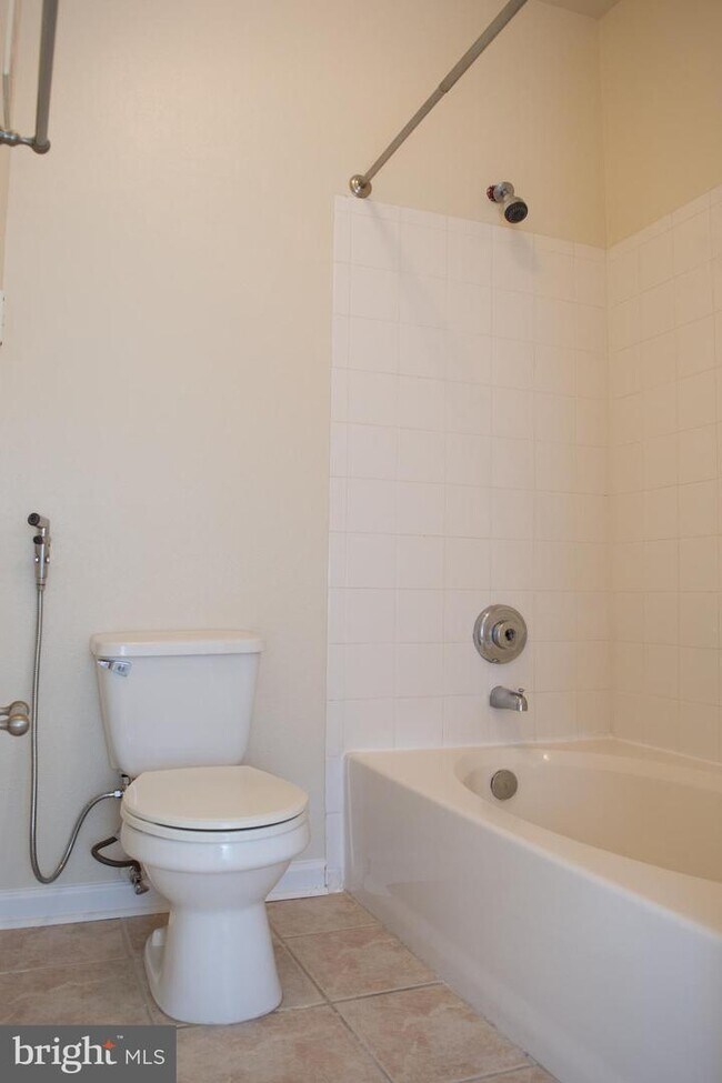 Building Photo - 1591 Spring Gate Dr.