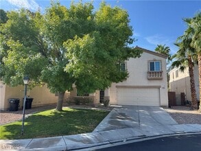 Building Photo - 2425 Island Paradise Ave