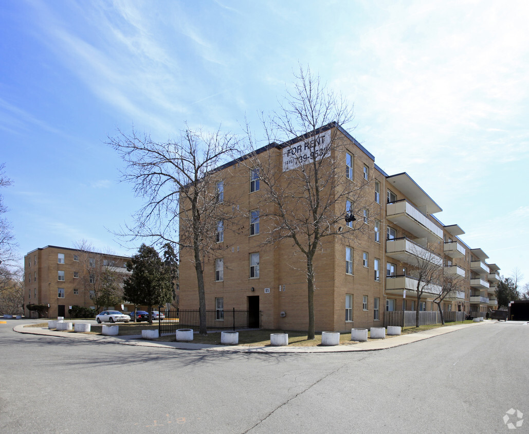 Primary Photo - Gardenview Terrace