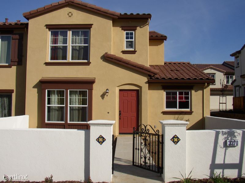 Primary Photo - 3 br, 2.5 bath House - 3370 Napoli Pl