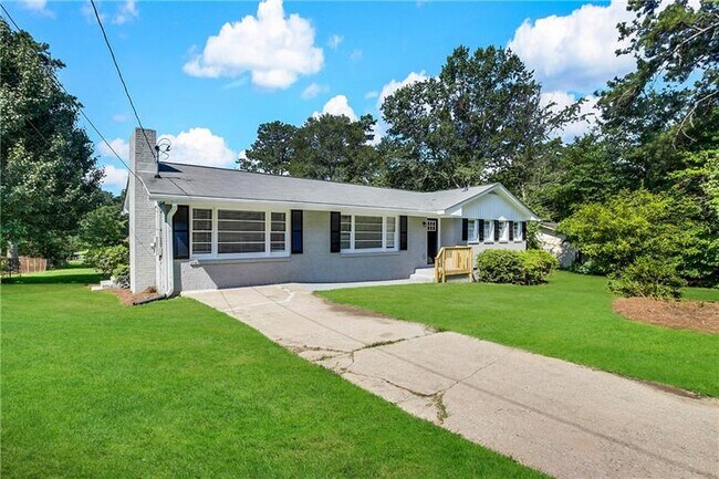 Building Photo - 4257 Midway Rd