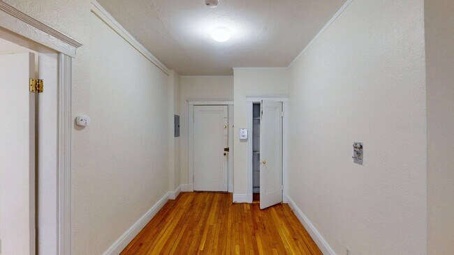 Foto del edificio - 1800 Commonwealth Ave