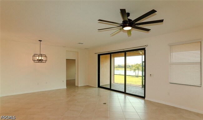 Foto del edificio - 14771 Daroco Ln